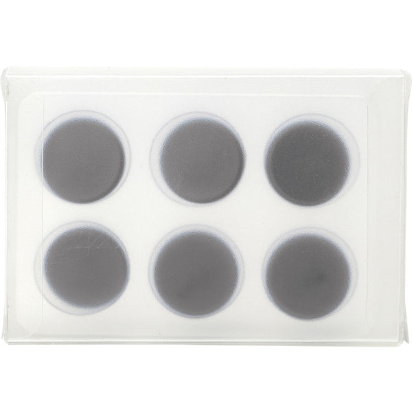 Ensemble d'aimants dans une boîte